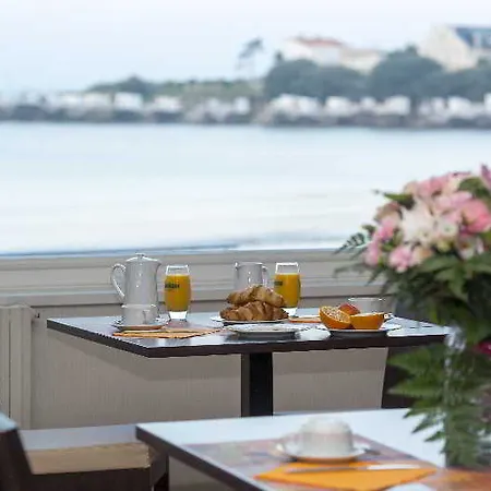 Otel Cerise - Le Grand De La 3*