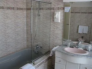 Cerise - Le Grand De La Hotel 3*