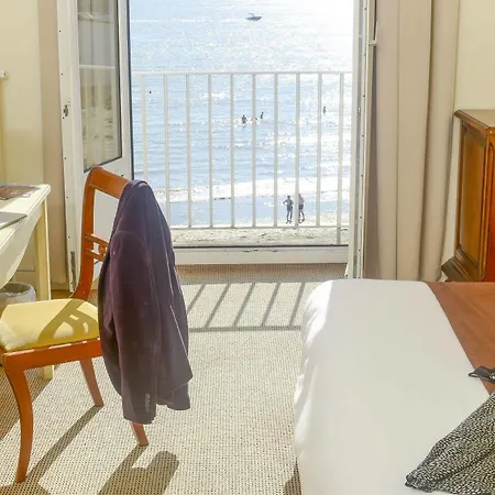 Cerise - Le Grand De La Hotel 3*