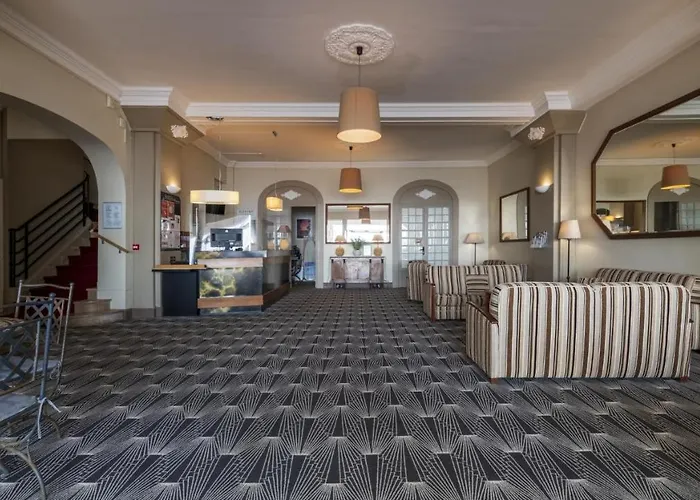 Отель Cerise - Le Grand De La