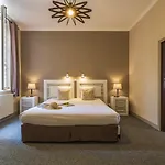 Hotel Cerise - Le Grand De La 3*