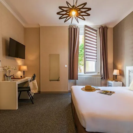 Cerise - Le Grand De La 3* Royan