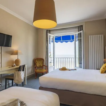 Cerise - Le Grand De La Hotel 3*