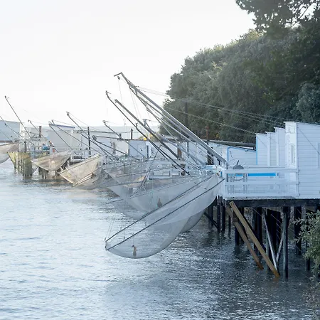 Cerise - Le Grand De La 3* Royan