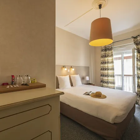 Hotel Cerise - Le Grand De La 3*