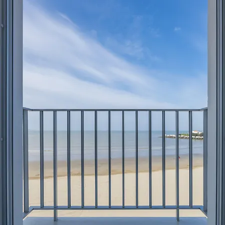 Cerise - Le Grand De La Hotel