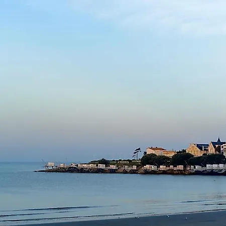 Cerise - Le Grand De La 3* Royan