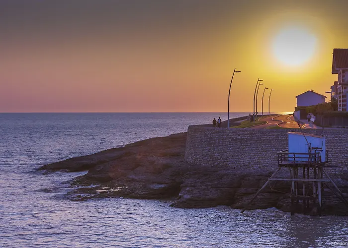 Cerise - Le Grand De La فندق