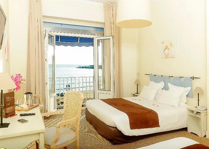 Cerise - Le Grand De La Hotel